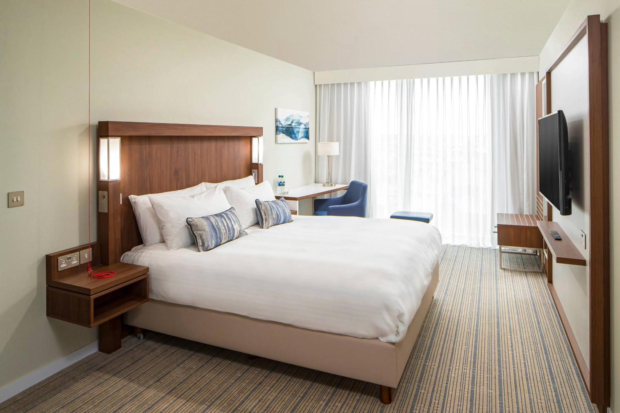 Courtyard By Marriott Inverness Airport Exterior foto